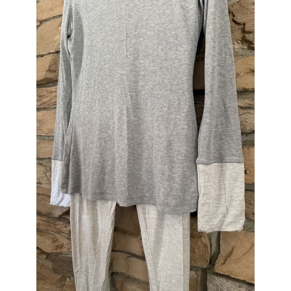 Splendid Womens Gray Ribbed Knit Pajama Set Long Sleeve Leggings Size Large - Picture 2 of 16